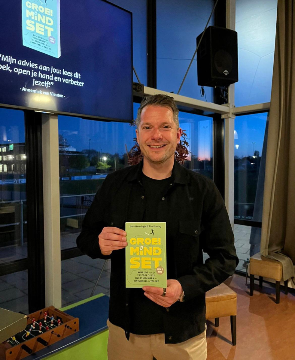 Bart Heuvingh op bezoek in Waarland