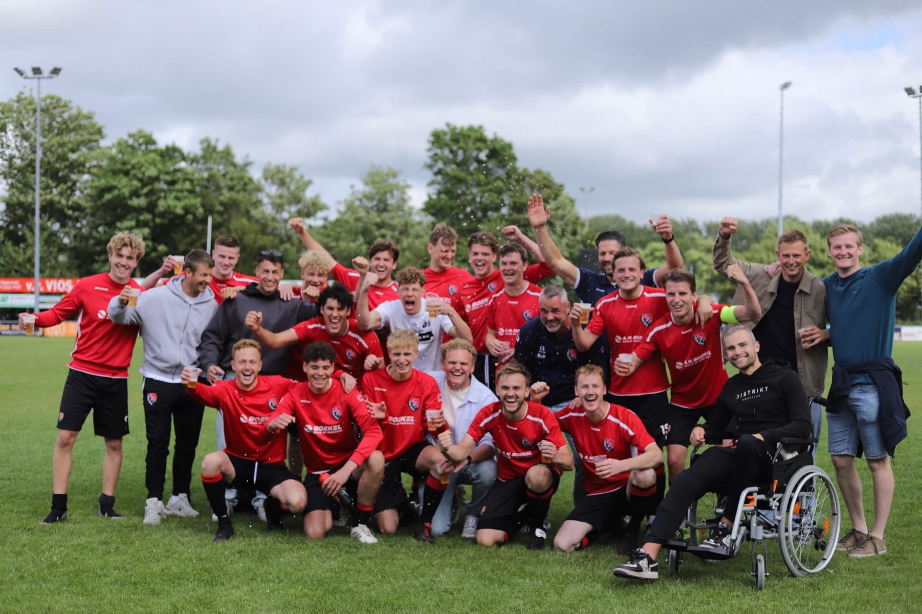 ‘Kwartje valt eindelijk goed: Con Zelo wint finale en viert handhaving’